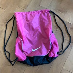 Nike drawstring bag